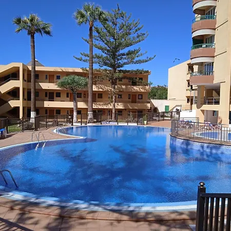 Firstline Apartment Los Cristianos Arona  Exterior photo
