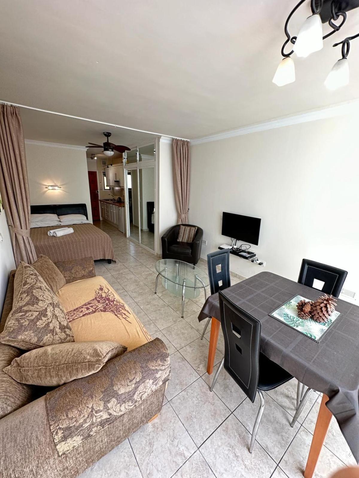 Apartment Firstline Cristianos Arona (Tenerife)